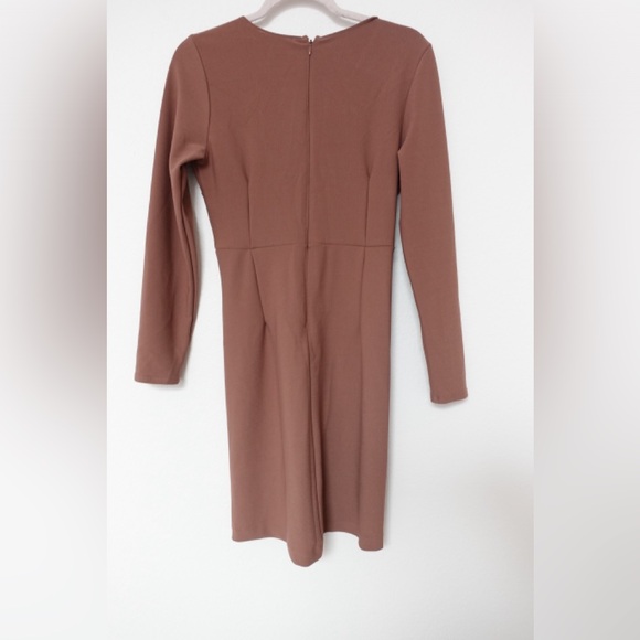 Abercrombie and Fitch NWT Long Sleeve O Ring Dress Size Medium Tall - Picture 4 of 8